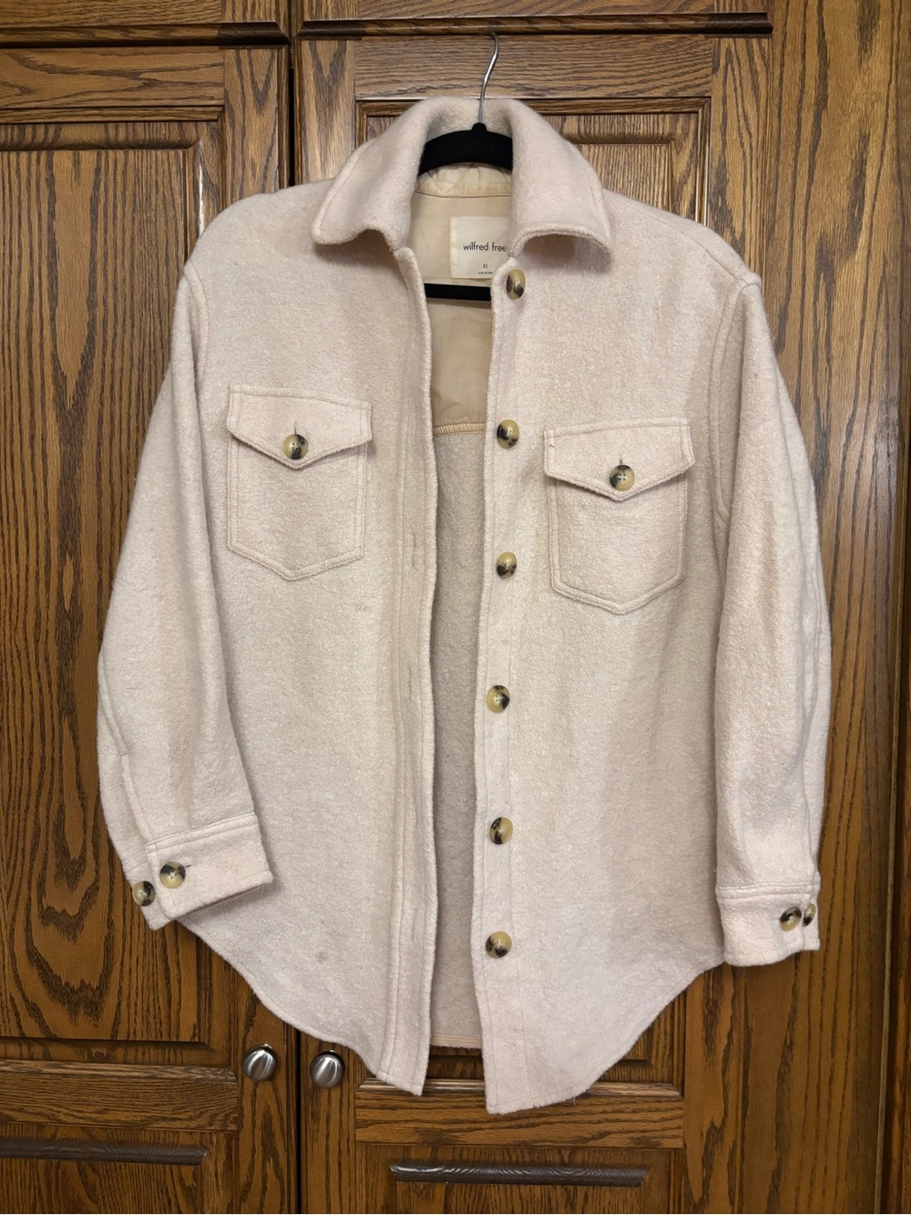 Wilfred Cream Shacket Jacket - Soft Button-Front (small flaw) xs fits like small
